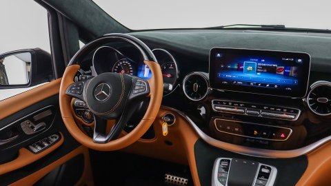 Mercedes V Premium (6+1p)