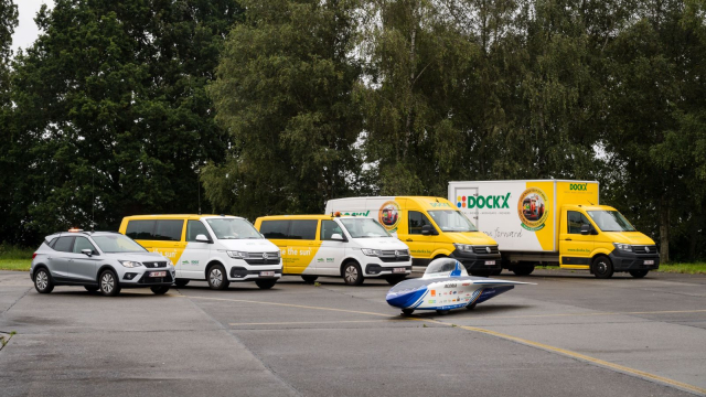 Vehicles Dockx and solar car Solar Team