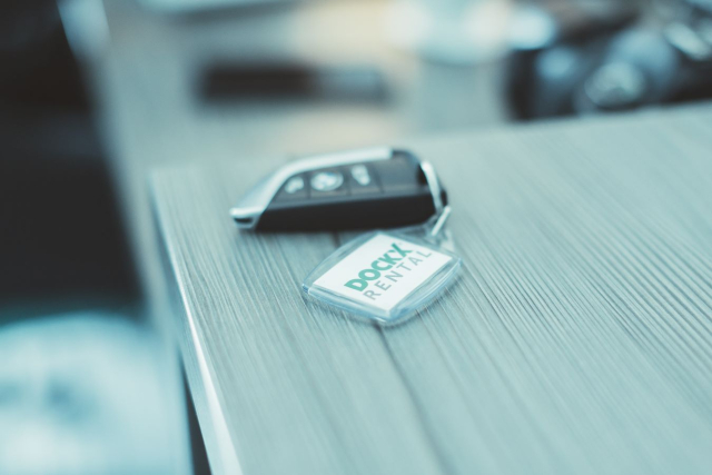 Car key Dockx car rental