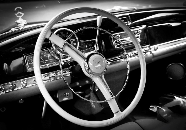 Intérieur voiture ancienne Dockx